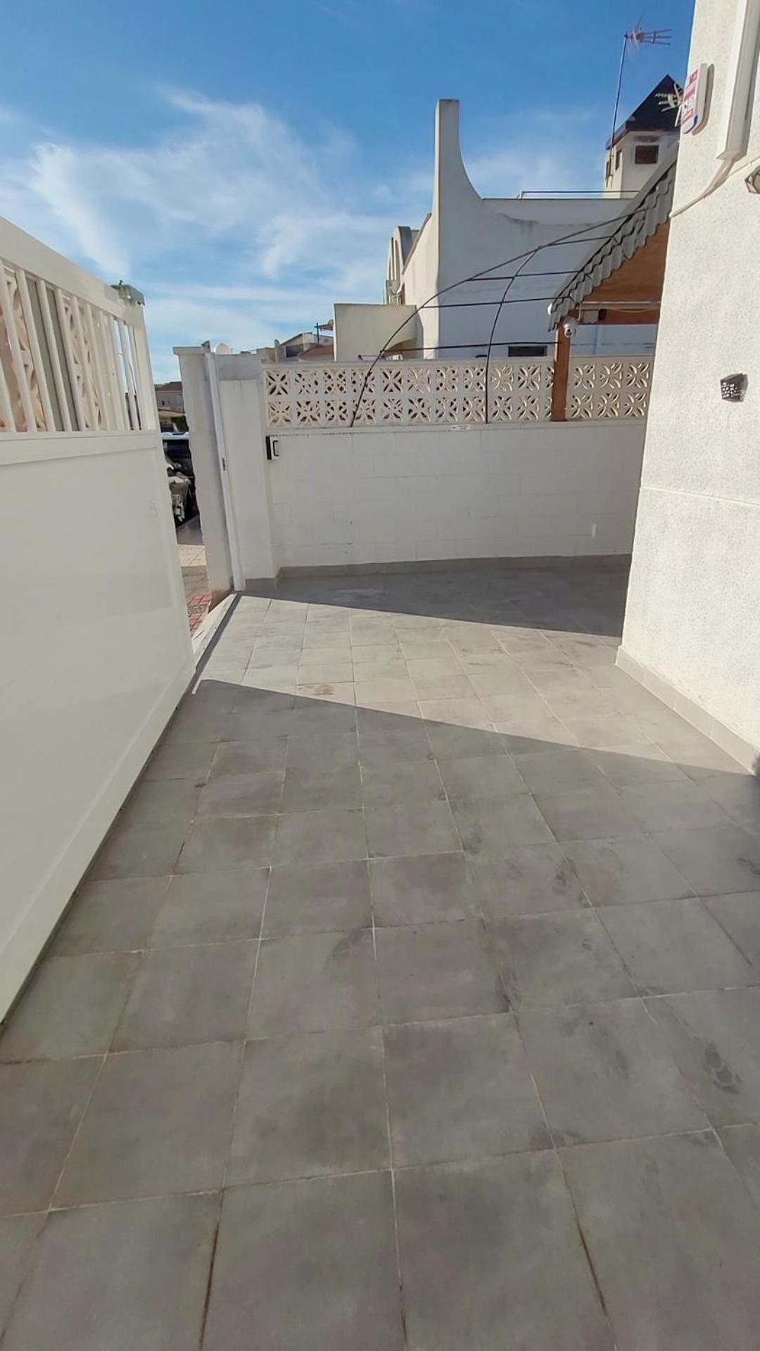 Maison 2 Chambres Tout Confort Τορεβιέχα Εξωτερικό φωτογραφία
