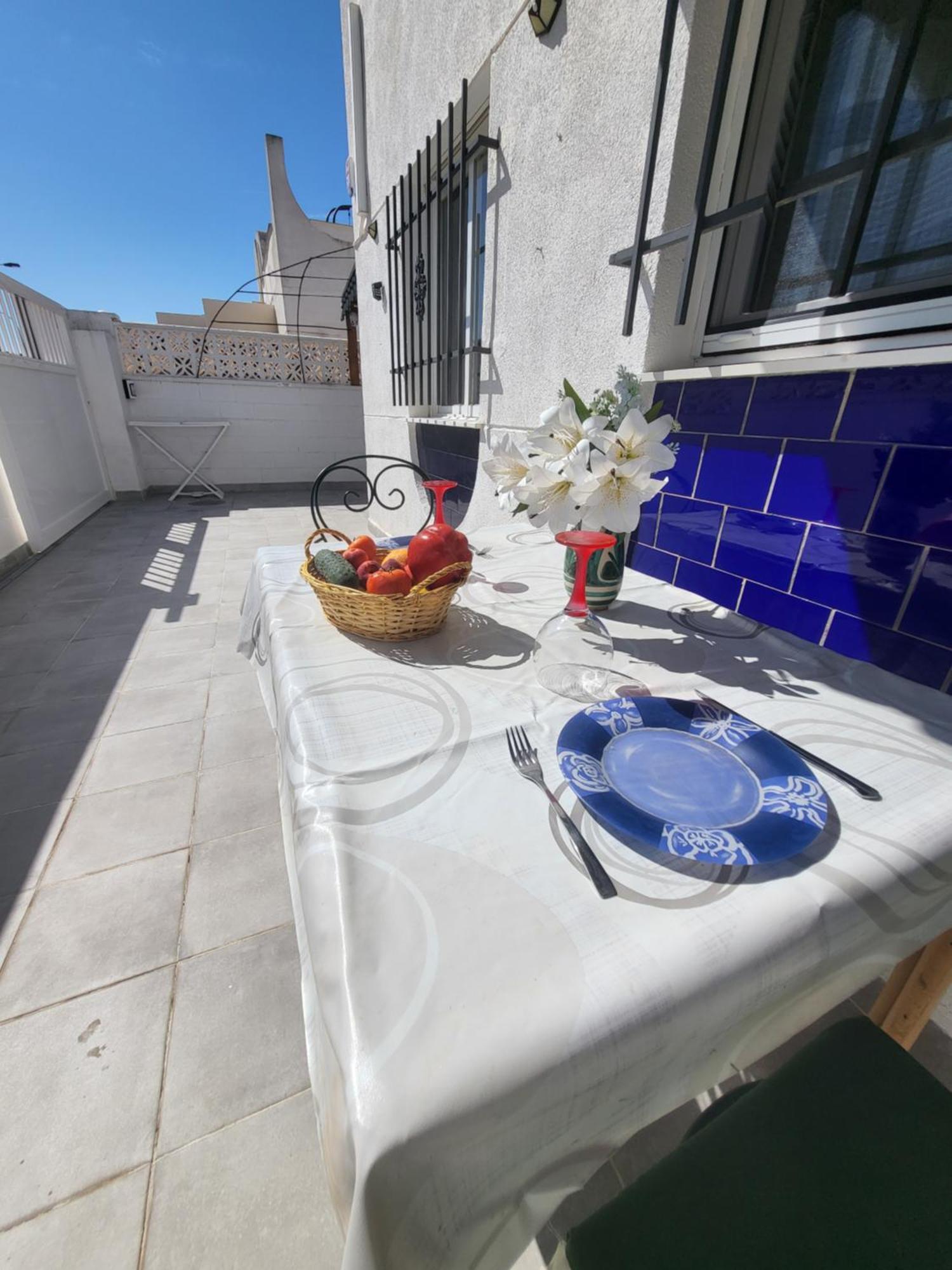 Maison 2 Chambres Tout Confort Τορεβιέχα Εξωτερικό φωτογραφία
