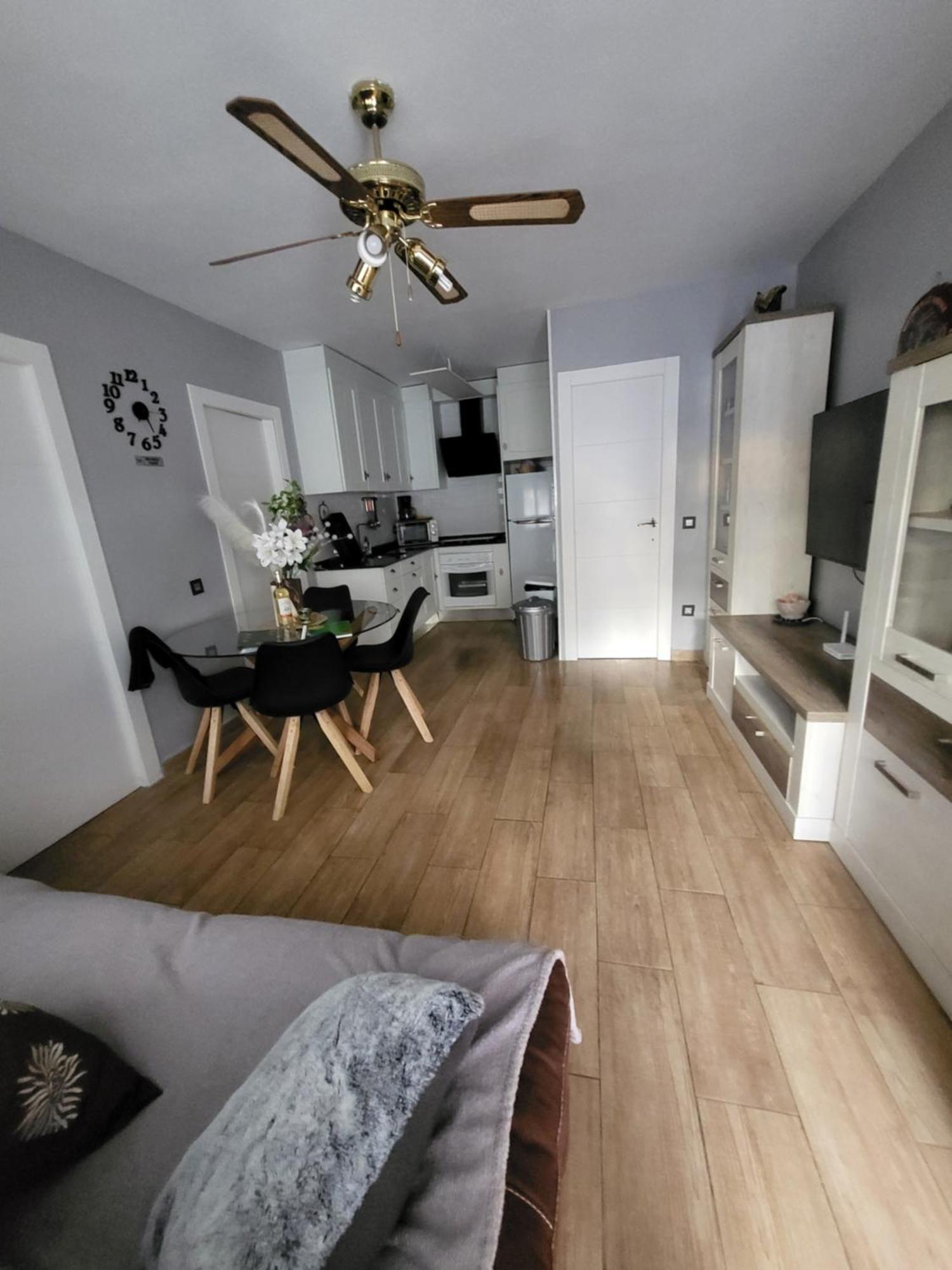 Maison 2 Chambres Tout Confort Τορεβιέχα Εξωτερικό φωτογραφία